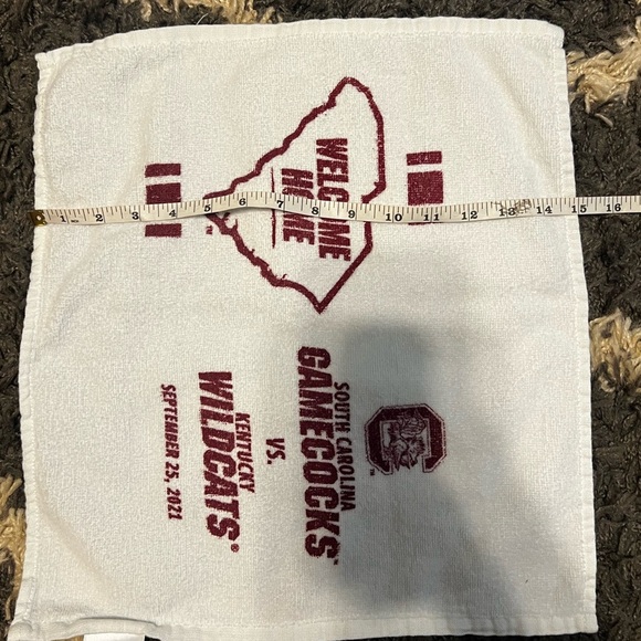 South Carolina Gamecocks Football 2021 vs Kentucky Wildcats Rally Game Towel - Picture 8 of 8
